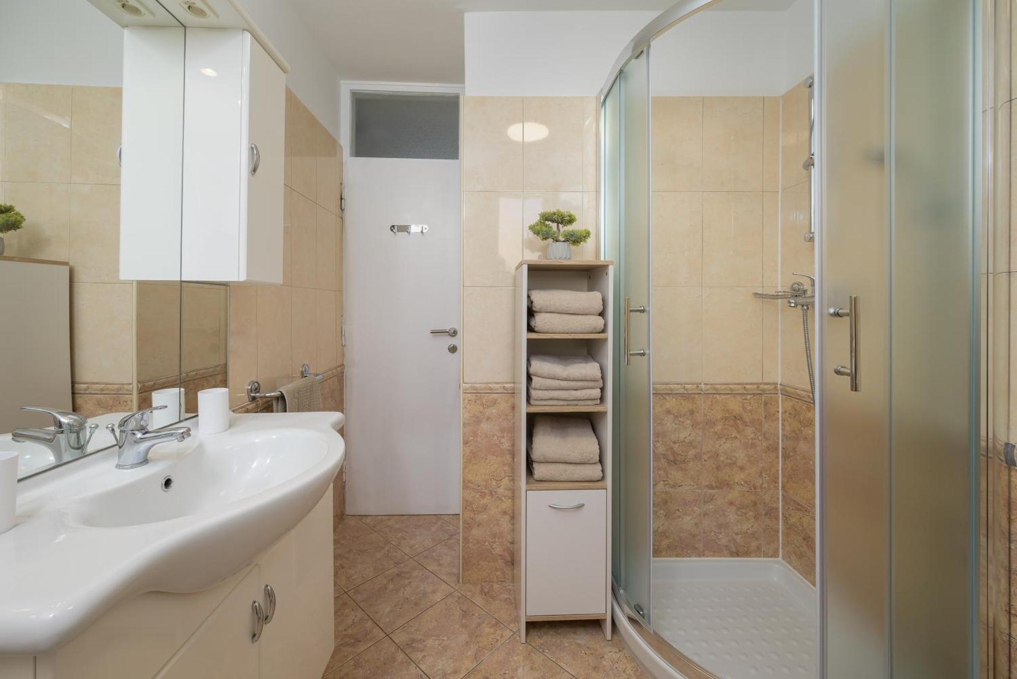 Apartment Pina Porec Ngoại thất bức ảnh